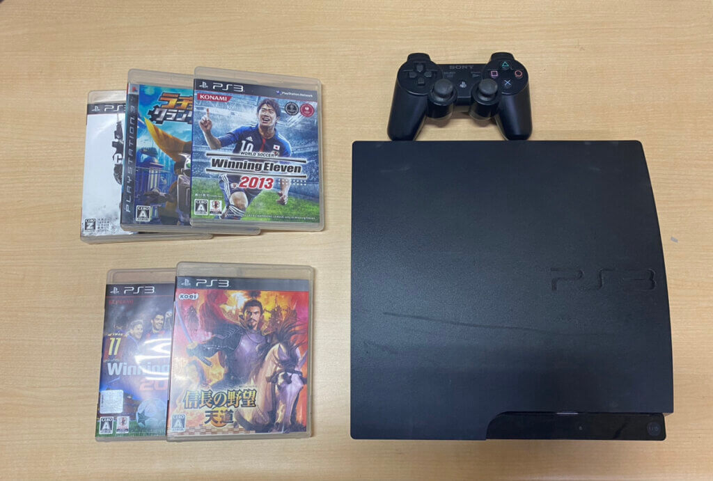 PS3本体、コントローラー、ソフトを計７点買取しました！