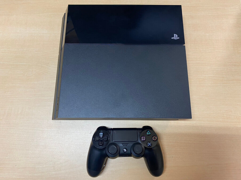 PS4本体、コントローラーを計2点買取しました！