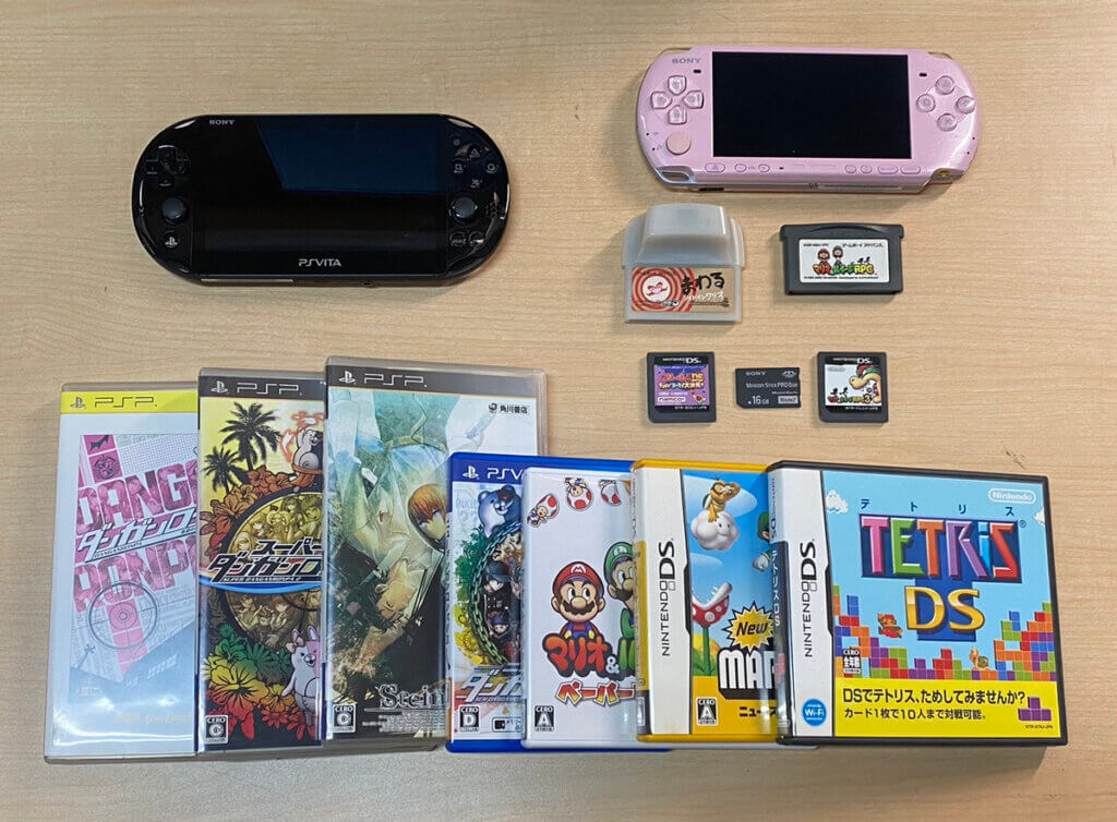 PSVita本体、PSP本体、周辺機器、ソフトを計14点買取しました！