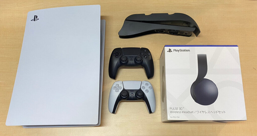 PS5本体、コントローラー、周辺機器を計5点買取しました！