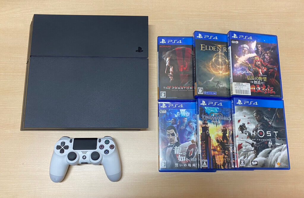 PS4 本体、コントローラー、ソフトを計8点買取しました！