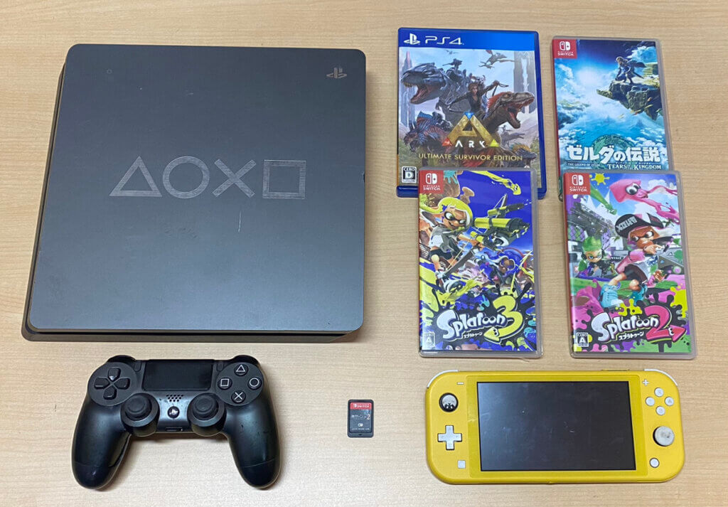 PS4 本体 Days of Play Limited Edition 、Switch Lite  本体、コントローラー、ソフトを計8点買取しました！