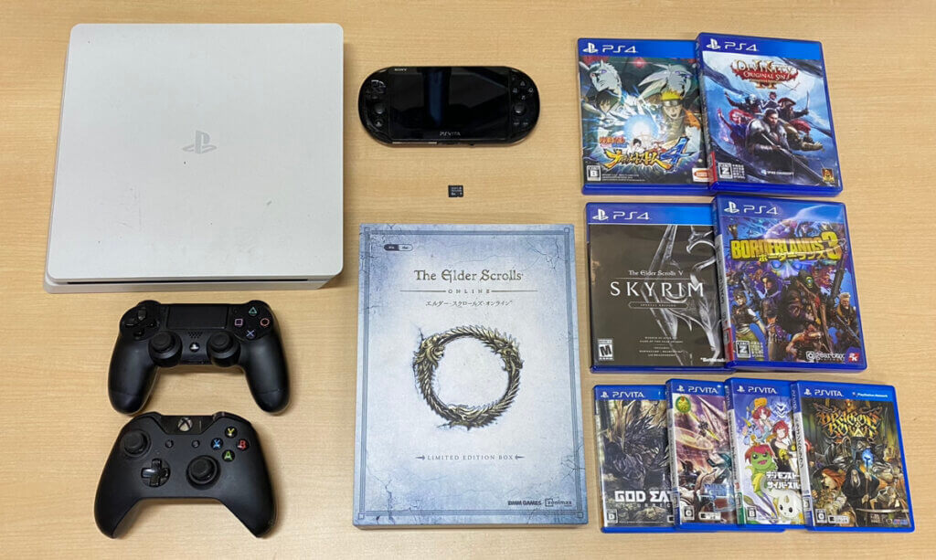 PS4 本体、PSVita 本体、コントローラー、周辺機器、ソフトを計14点買取しました！