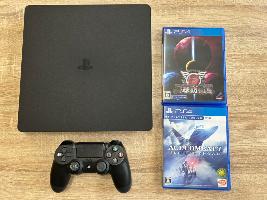 PS4本体、コントローラー、ソフトを計4点買取しました！