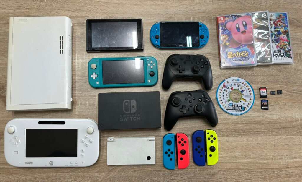 Wii U、Switch、Switch lite、DSi、PSVita本体、コントローラー、Joy-Con、ソフト等計21点を買取しました！