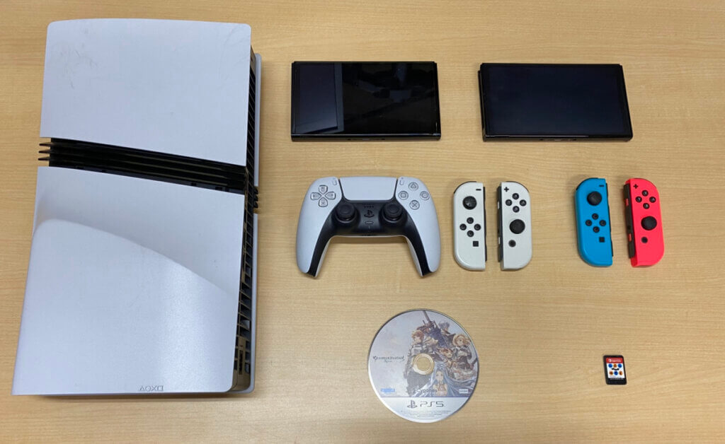 Switch 本体（有機ELモデル）、PS5 Pro 本体、コントローラー、周辺機器、ソフトを計11点買取しました！